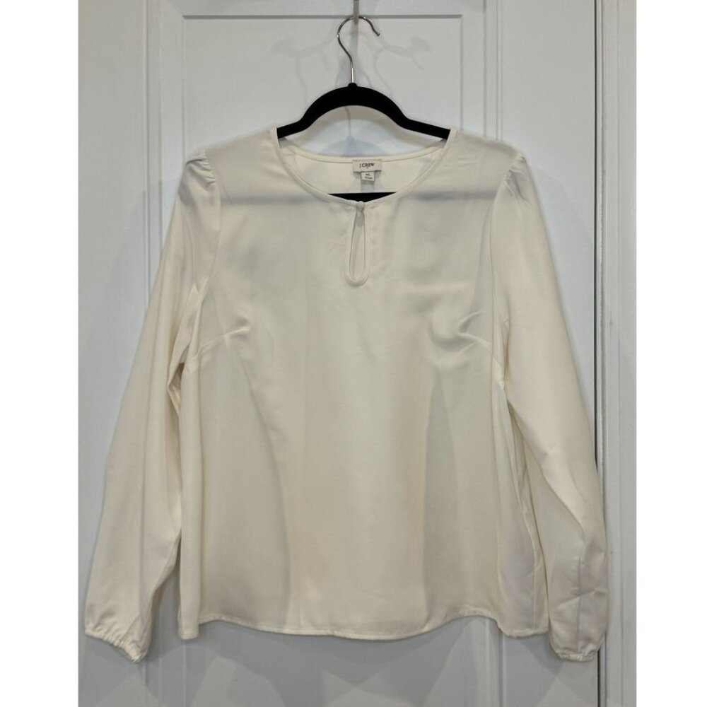 J. Crew Factory Ivory Long-Sleeve Keyhole Blouse EUC XL Workwear Chic Minimalist